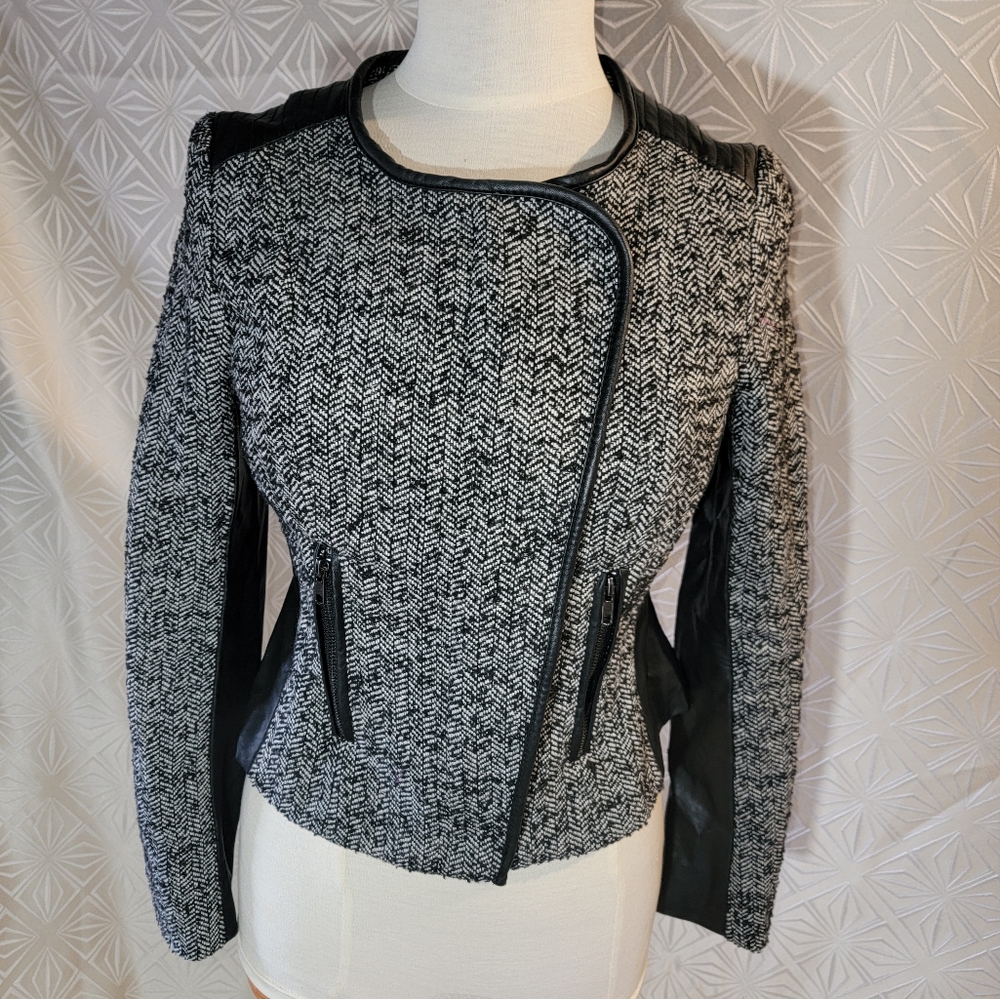 Cropped chevron jacket